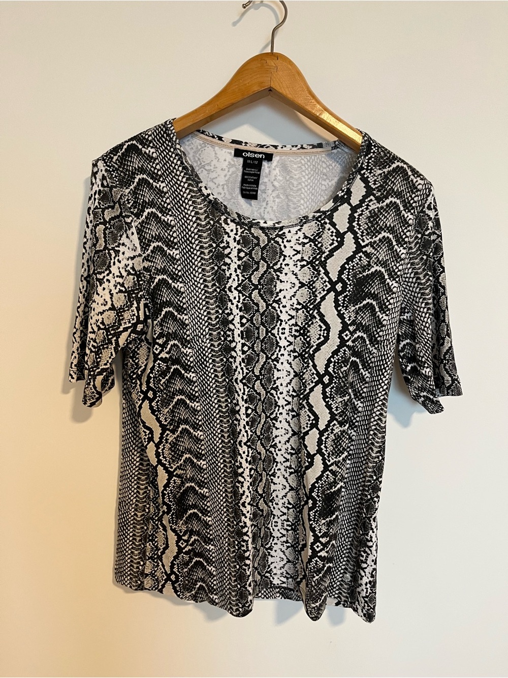 Olsen Black & White Snake Print Short Sleeve Tee 100% cotton